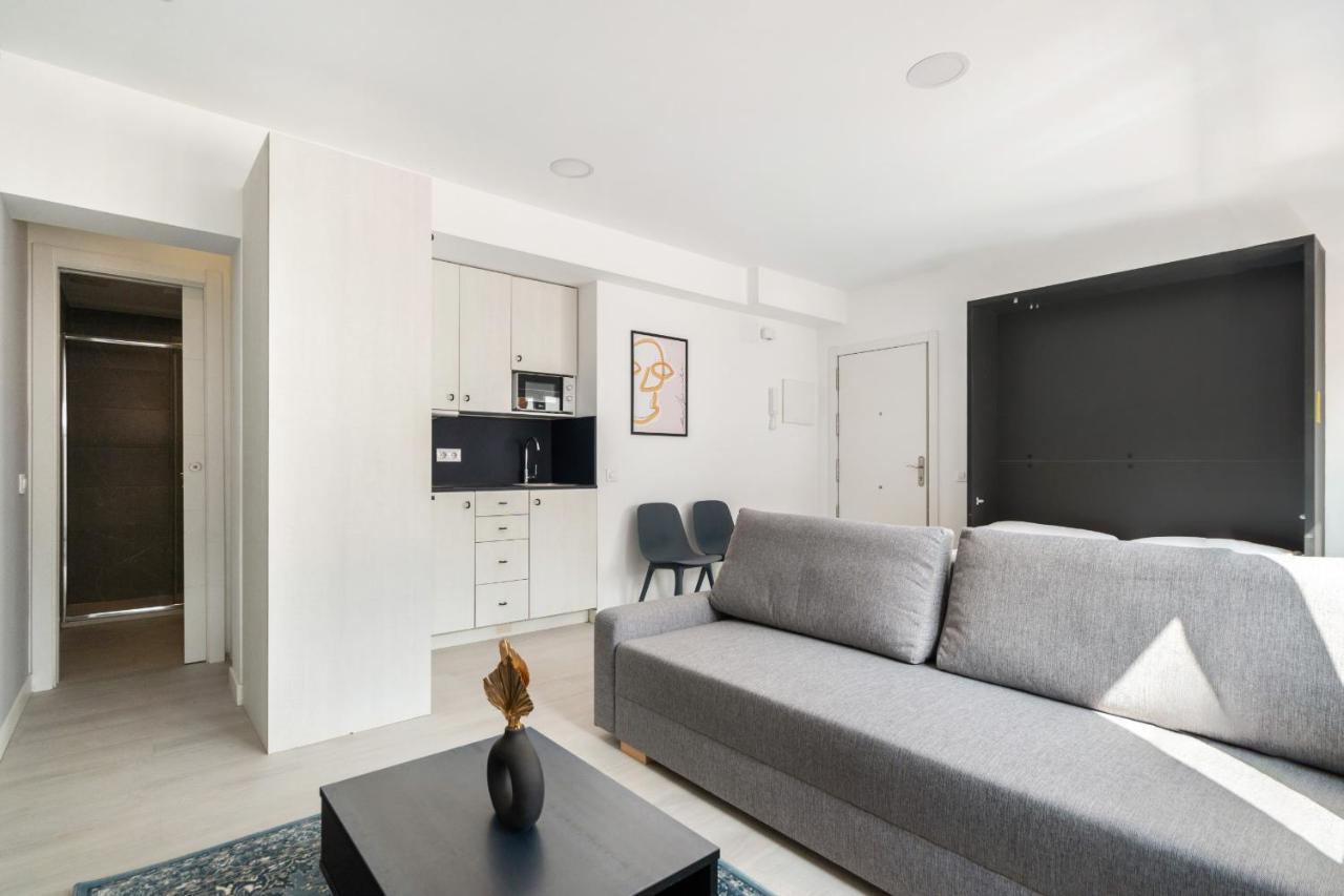 Apartamentos Reformados En Madrid Rio Екстер'єр фото
