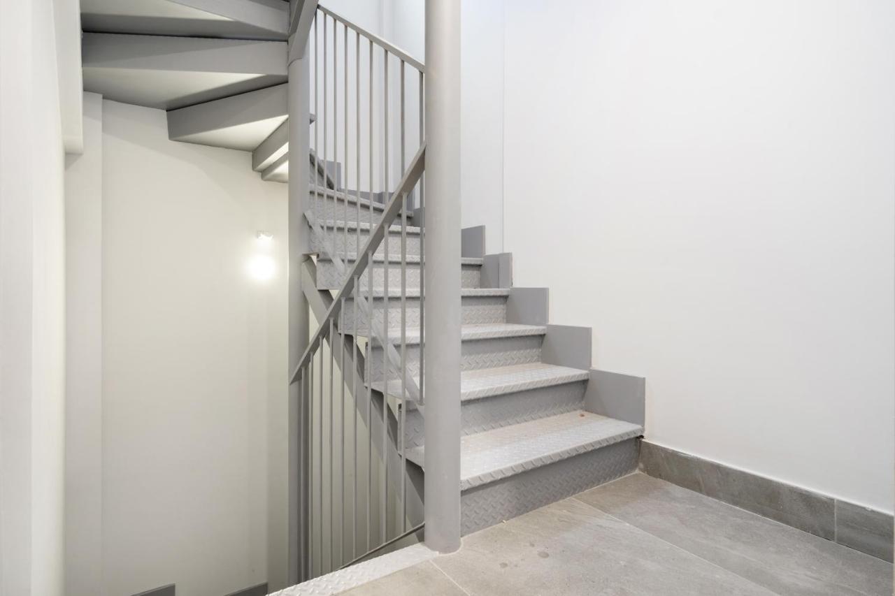 Apartamentos Reformados En Madrid Rio Екстер'єр фото