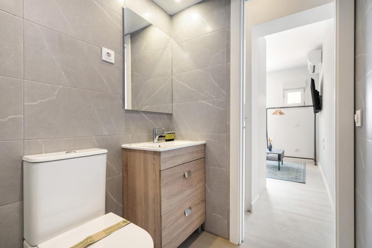 Apartamentos Reformados En Madrid Rio Екстер'єр фото