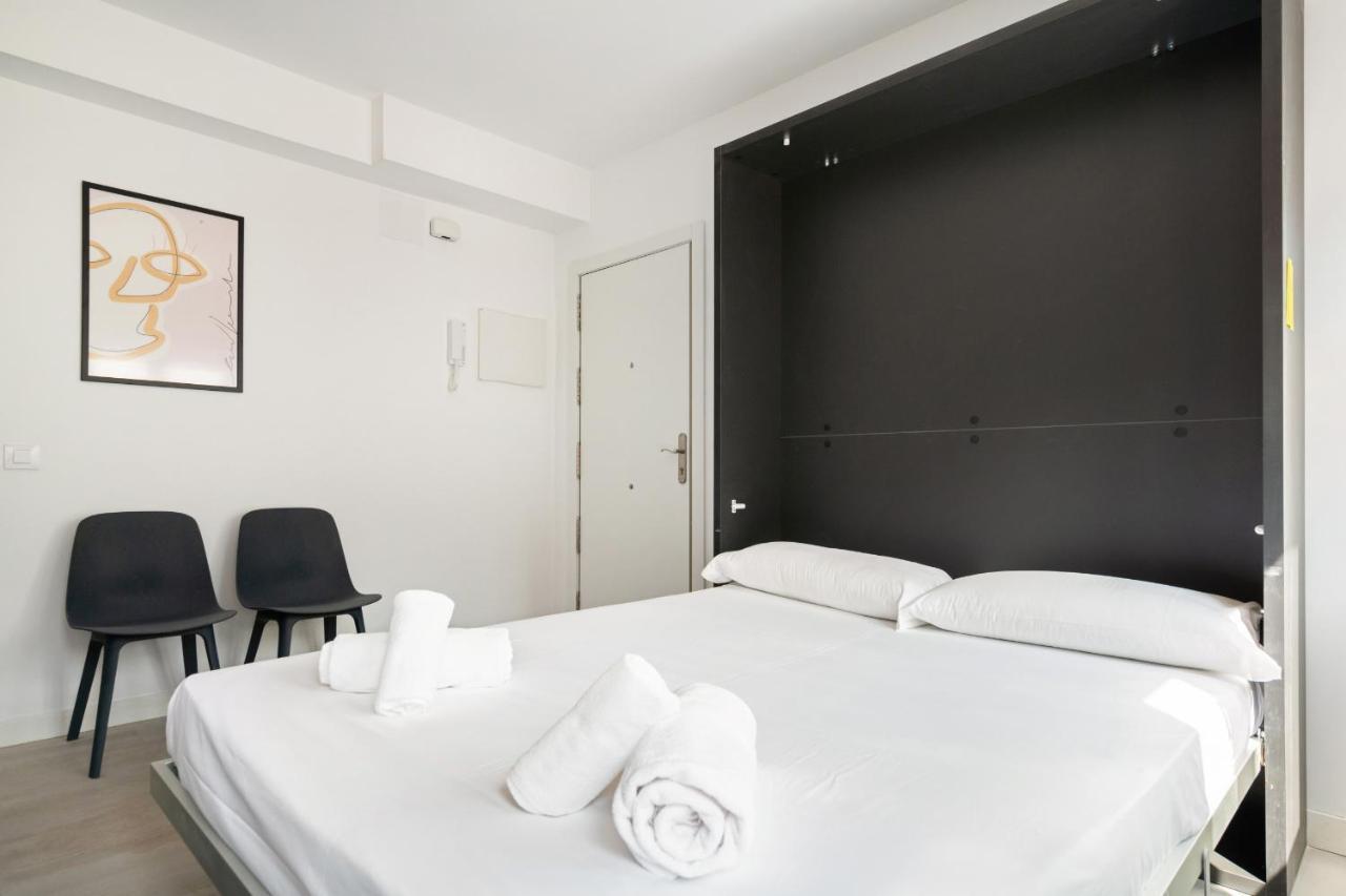 Apartamentos Reformados En Madrid Rio Екстер'єр фото