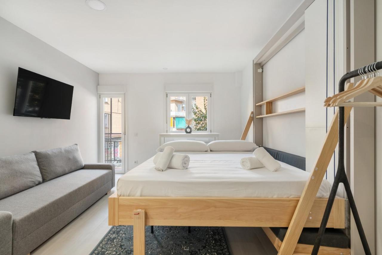Apartamentos Reformados En Madrid Rio Екстер'єр фото