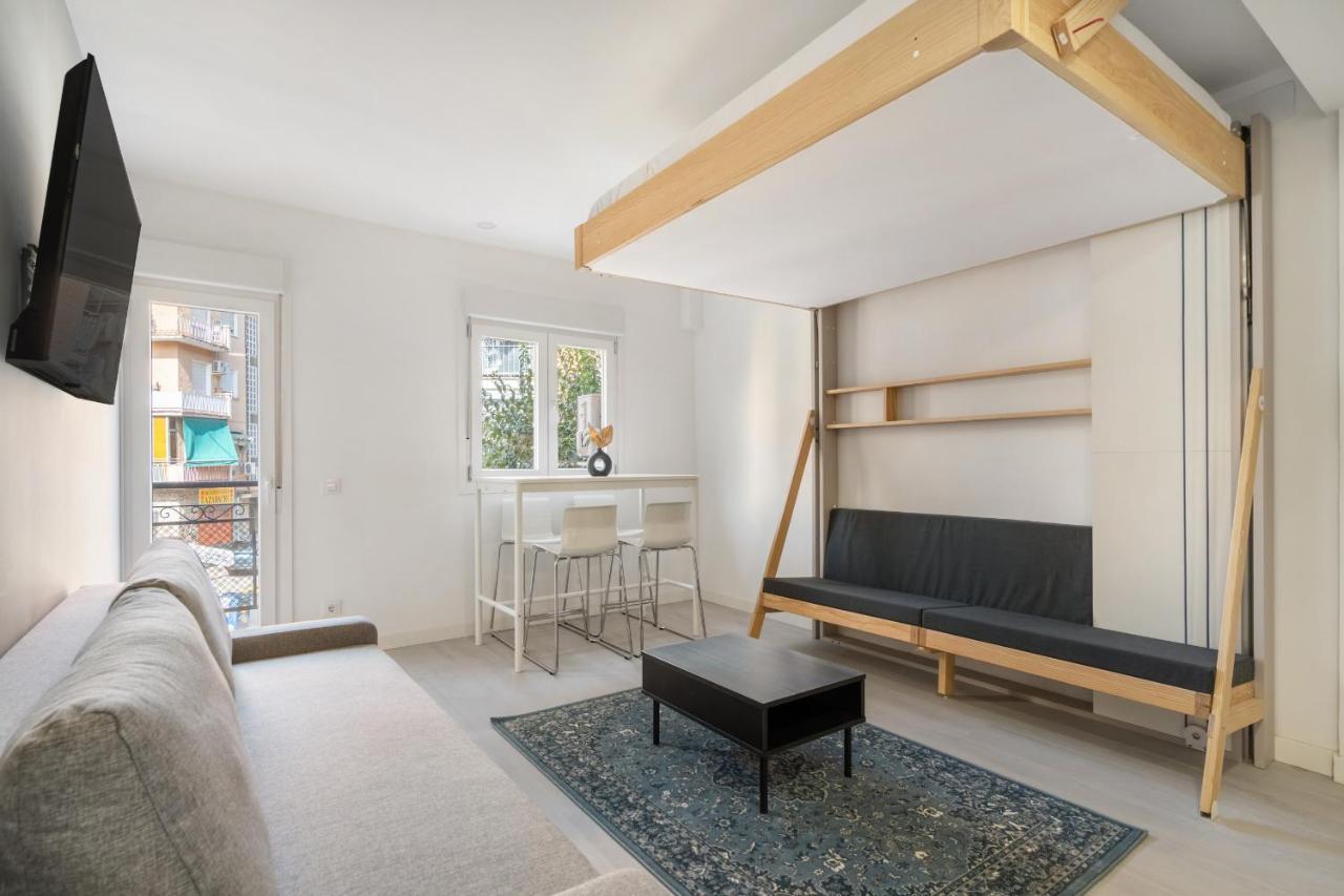 Apartamentos Reformados En Madrid Rio Екстер'єр фото
