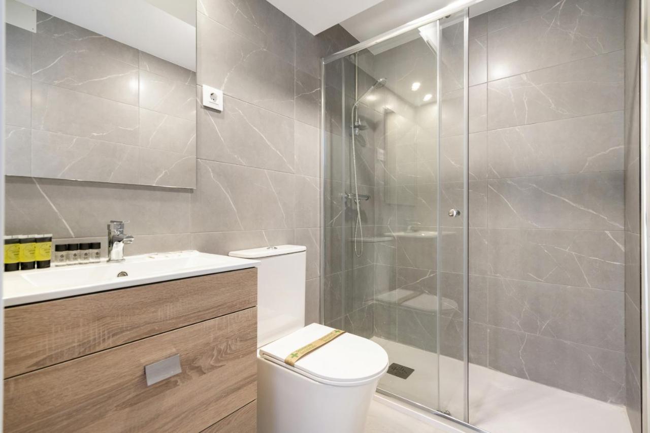 Apartamentos Reformados En Madrid Rio Екстер'єр фото